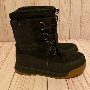 Pendleton Winter Boots lace up size 7 Black